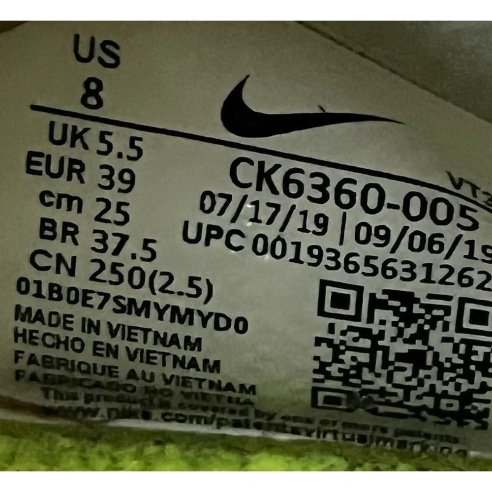 NIKE Shoes Women Size 8 RENEW RUN PINK ORANGE TRIM CK6360-005